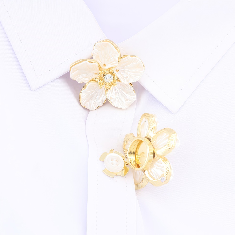 Women Formal Wear Shirts - 빈티지 꽃잎 버튼 커버 커프스 단추
